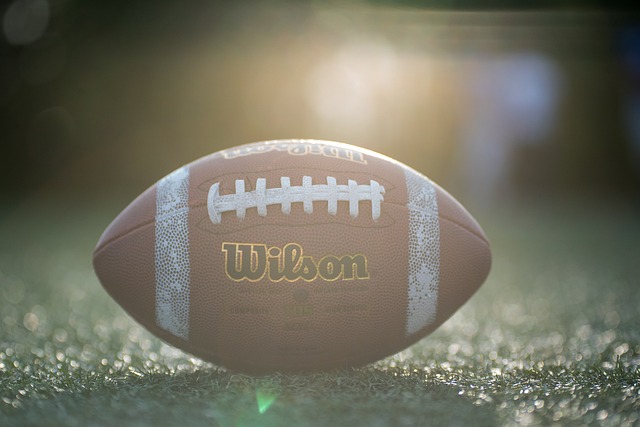 为了省钱，错失一个超级巨星.